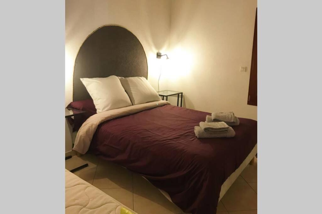 Maison Entiere Au Pied Du Plateau Du Retord 2 Chambres Sdb - Vouvray Ochiaz Dış mekan fotoğraf